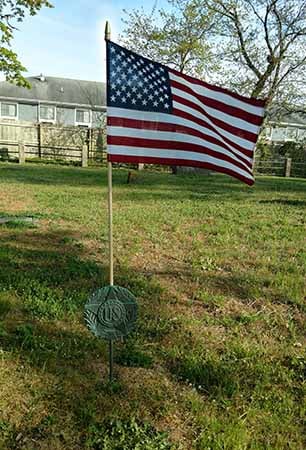 Flag and marker